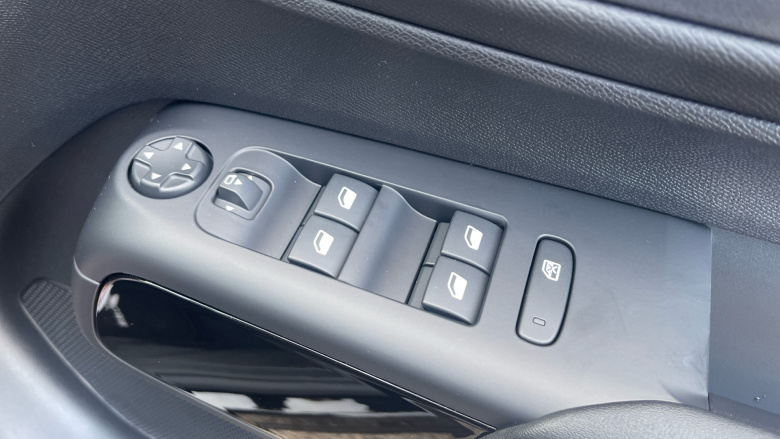 Citroen C5 Aircross 1.2 Hybrid 145 Max Edition 5dr Auto Petrol Hatchback